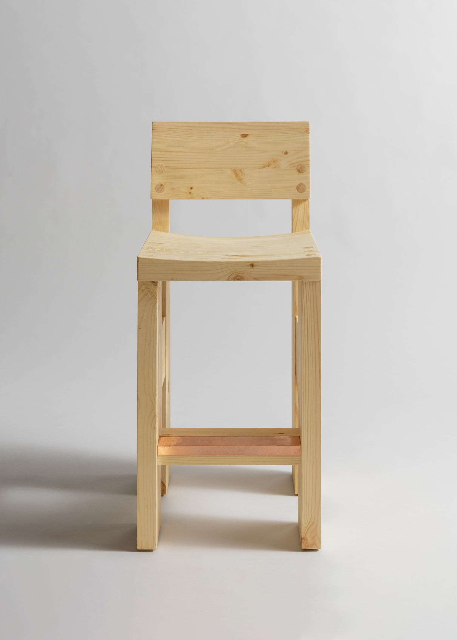 001 Bar Stool