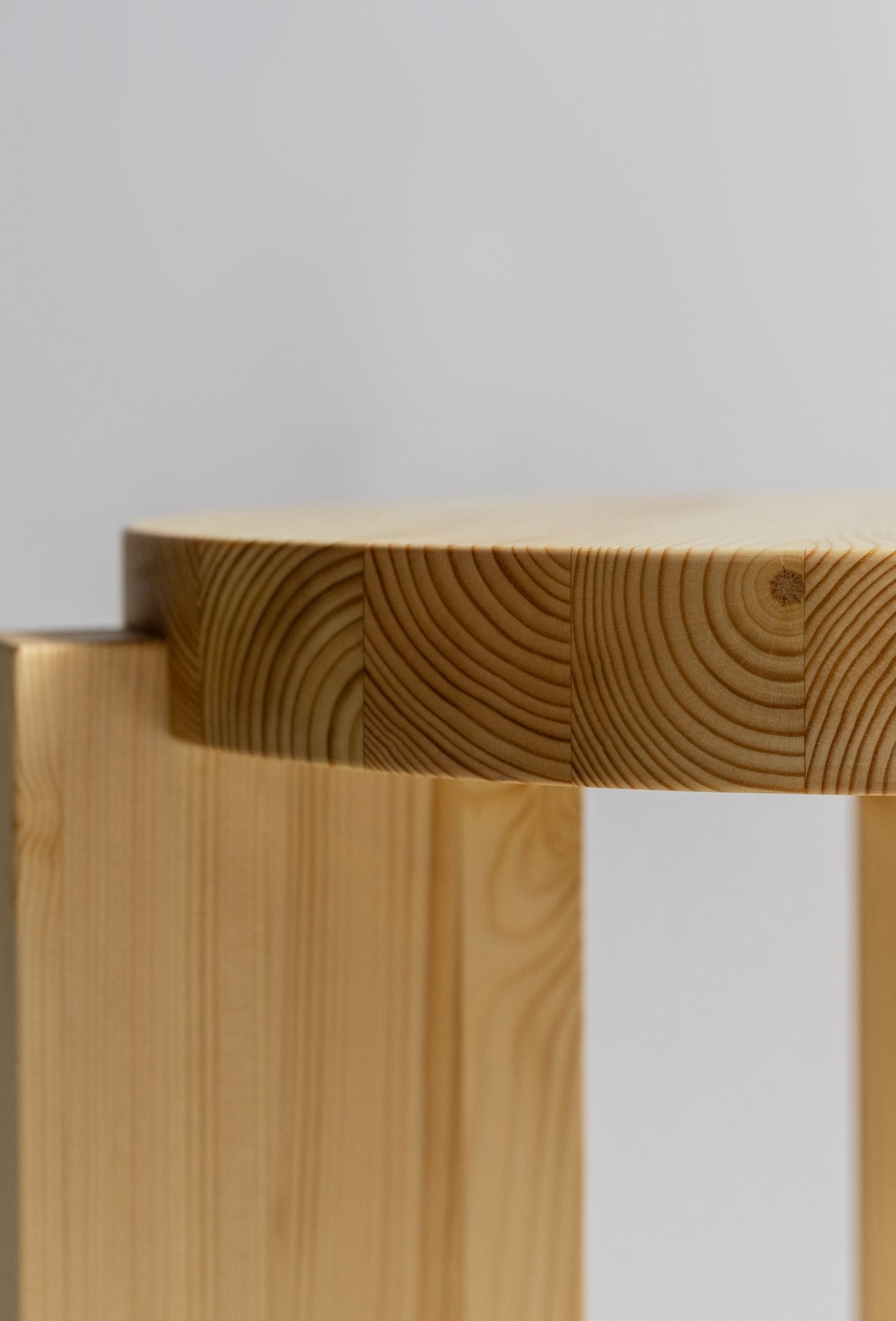 001 Stool