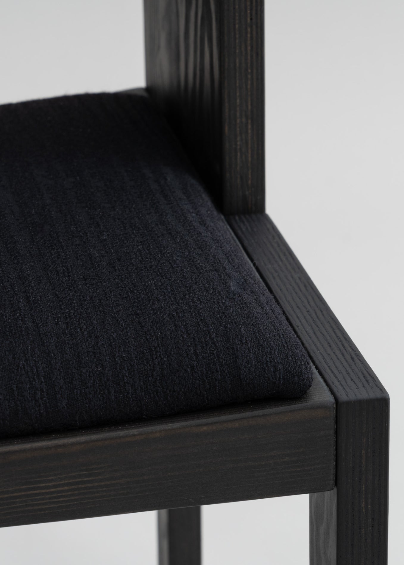 016 Maasto Dining Armchair Upholstered Black