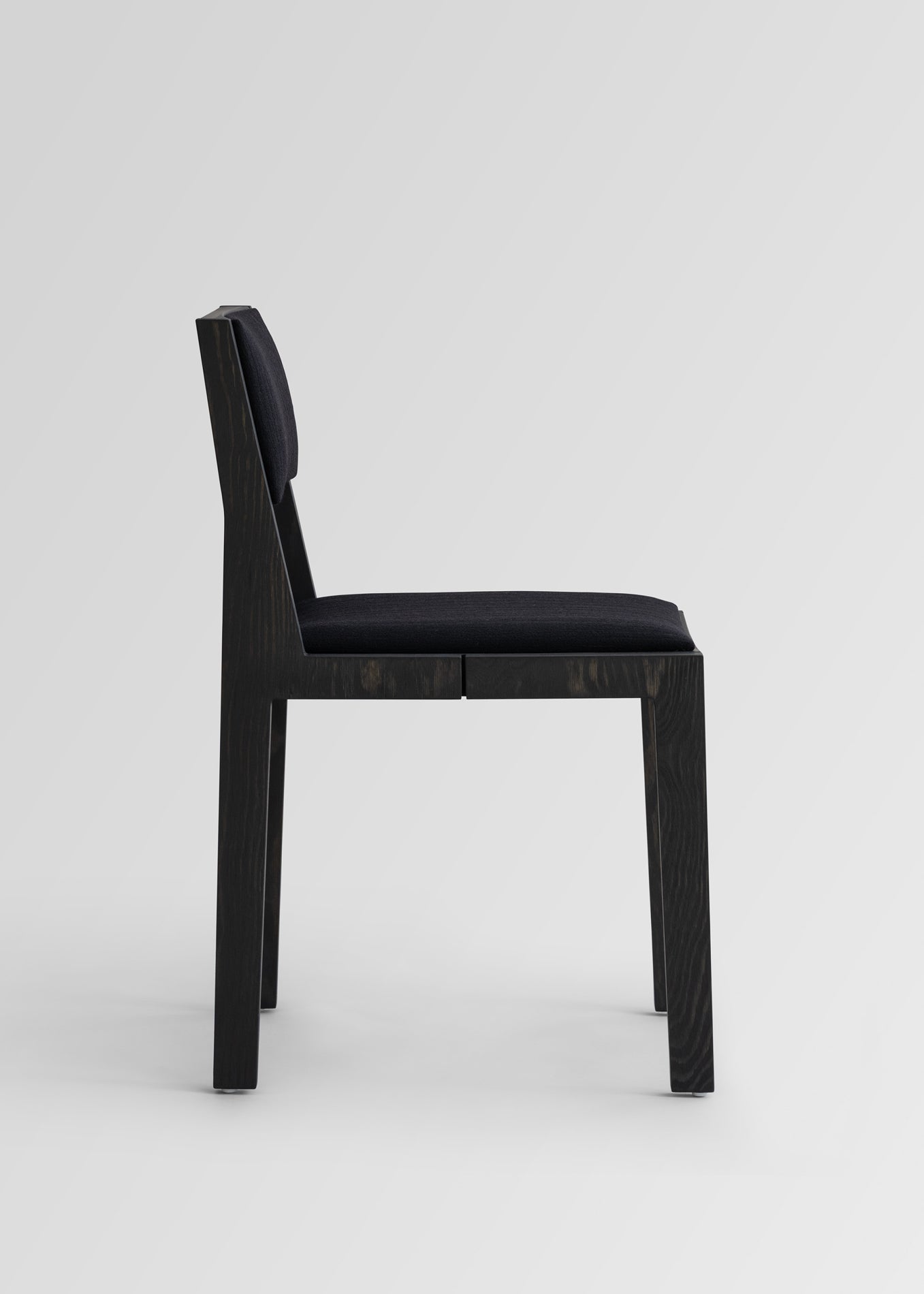 016 Maasto Dining Chair Upholstered Black