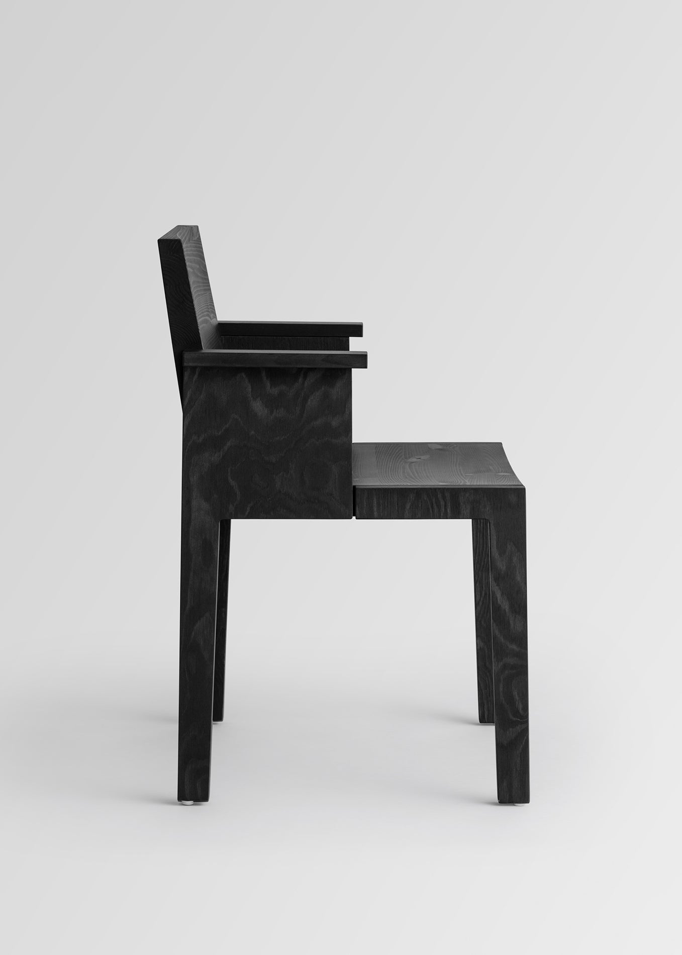 016 Maasto Dining Armchair Black