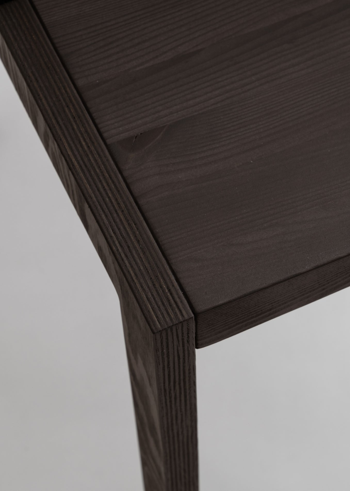 016 Maasto Dining Armchair Black