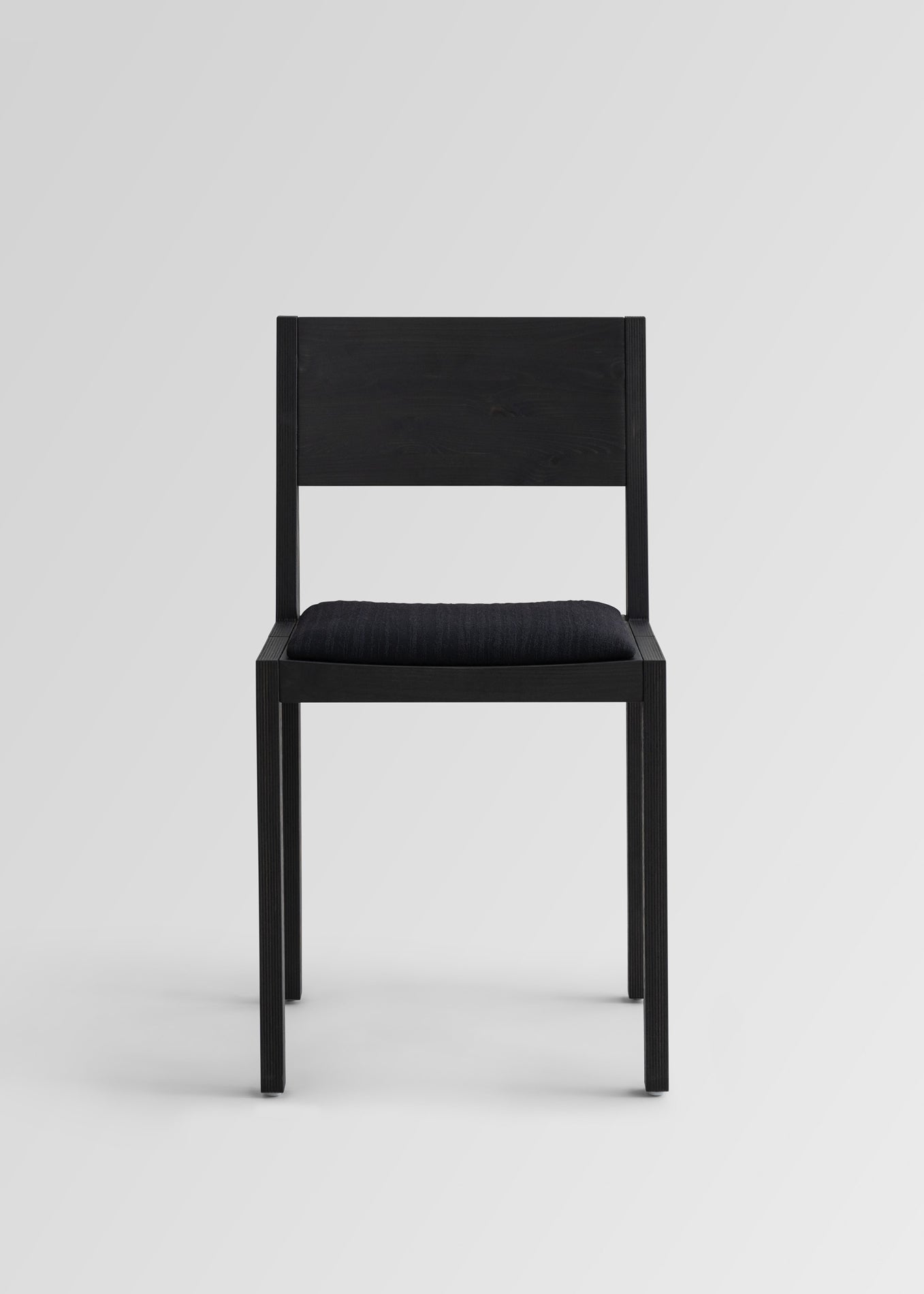 016 Maasto Dining Chair Upholstered Black