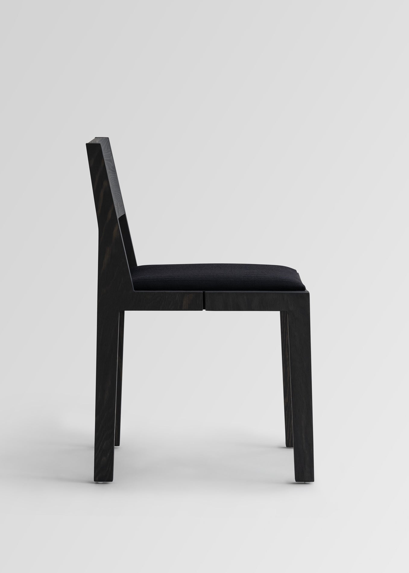 016 Maasto Dining Chair Upholstered Black