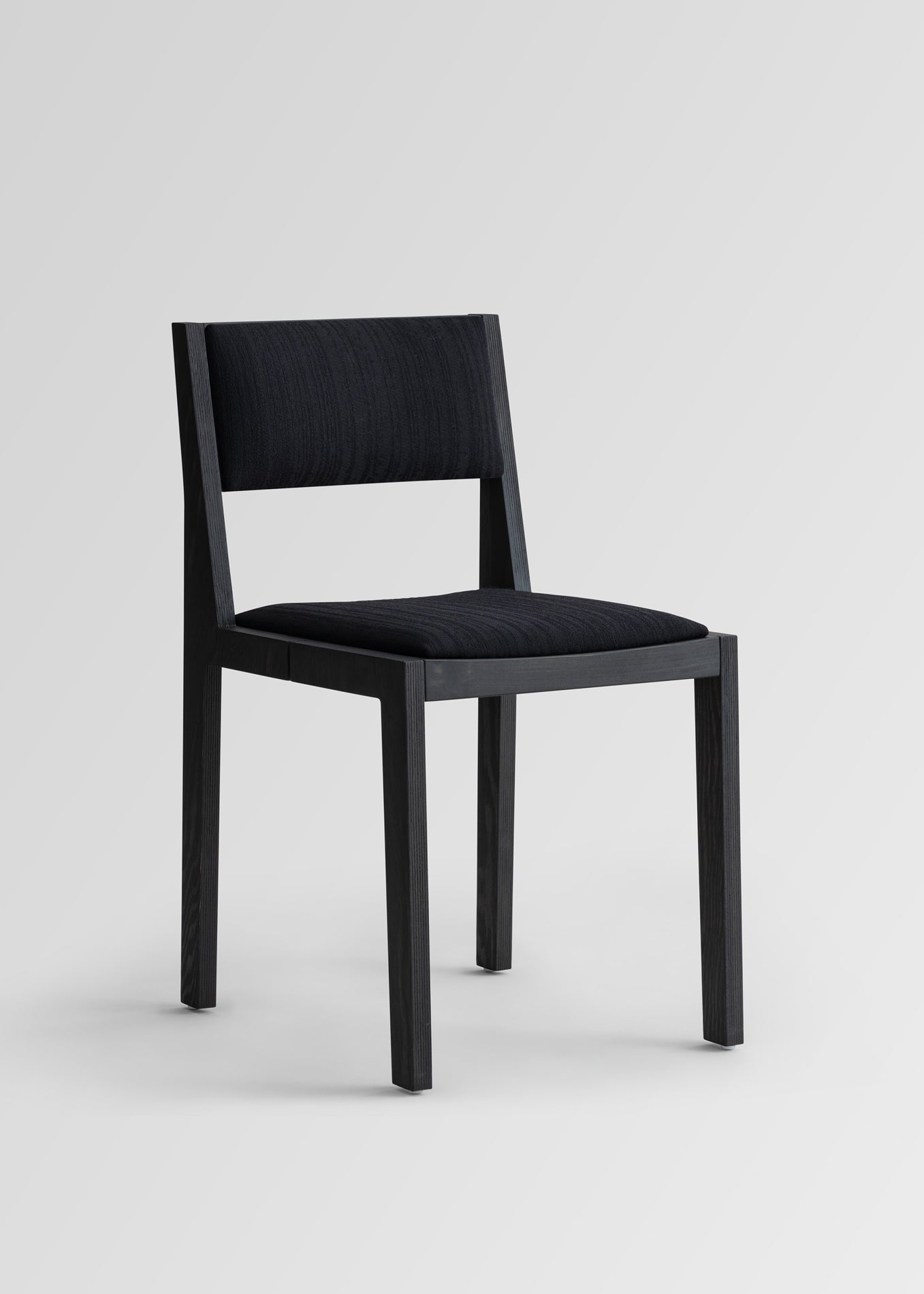 016 Maasto Dining Chair Upholstered Black