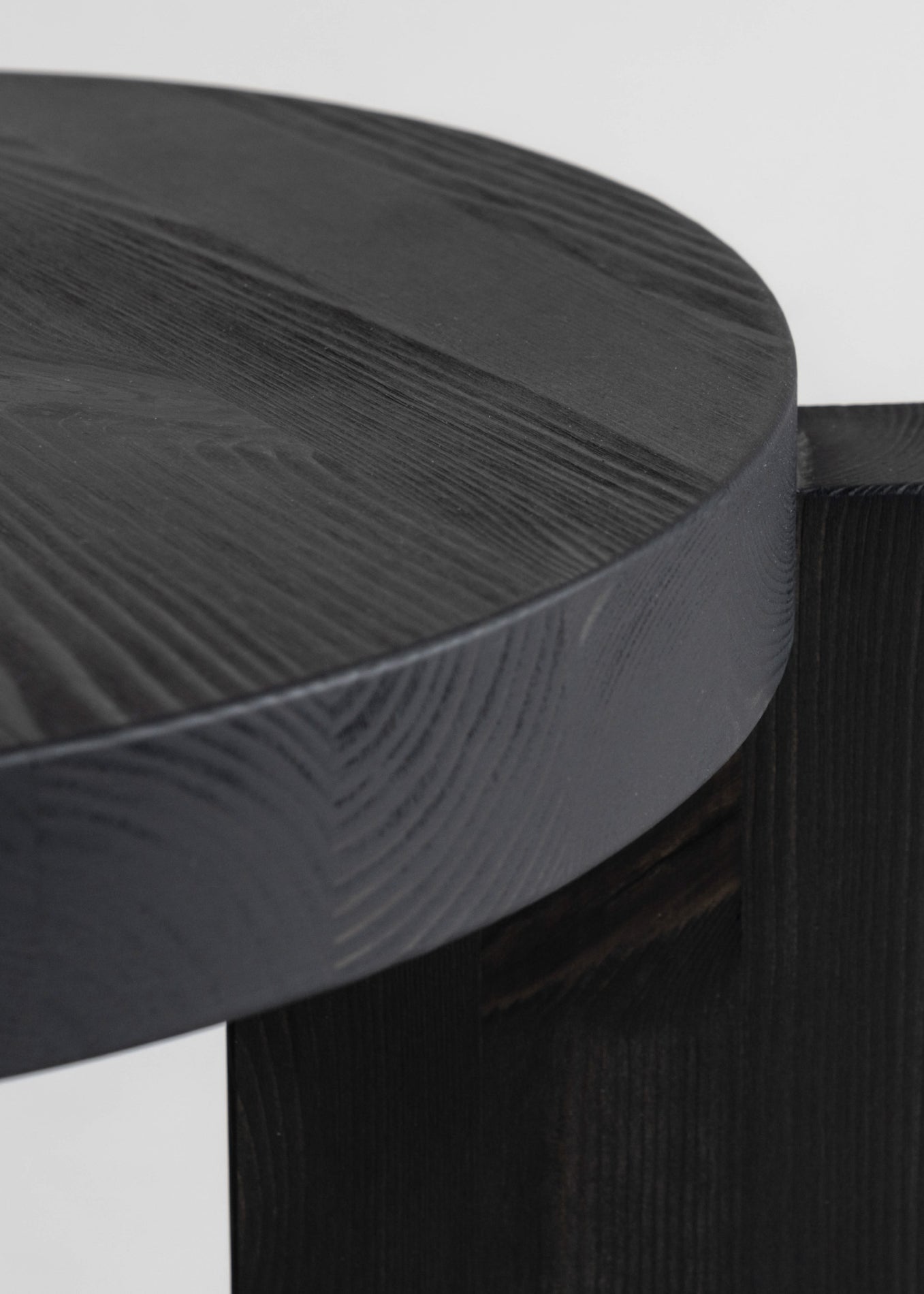 001 Stool Black